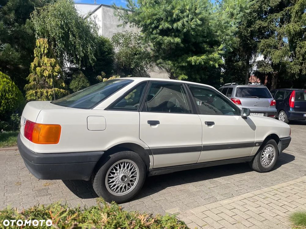 Audi 80 1.6 - 13