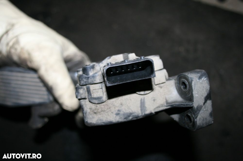 Pedala Acceleratie Saab 93 9-3 2.2 Diesel Livram Oriunde In Tara - 2