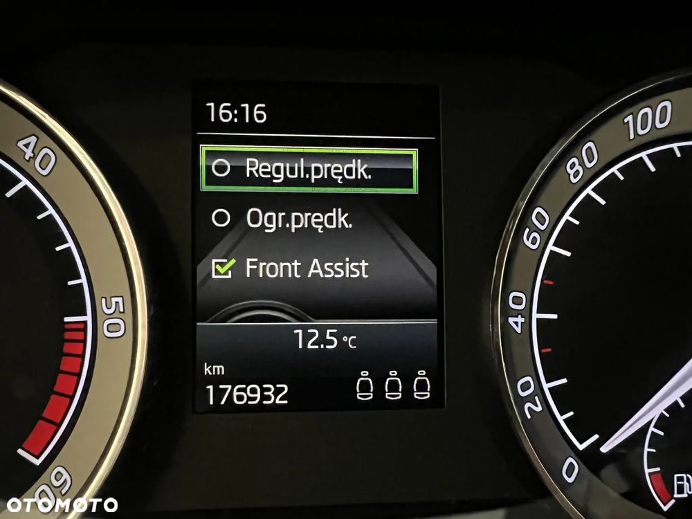 Skoda Superb 2.0 TDI Ambition - 18