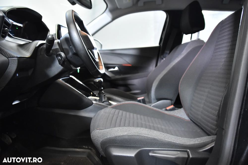 Peugeot 2008 - 22