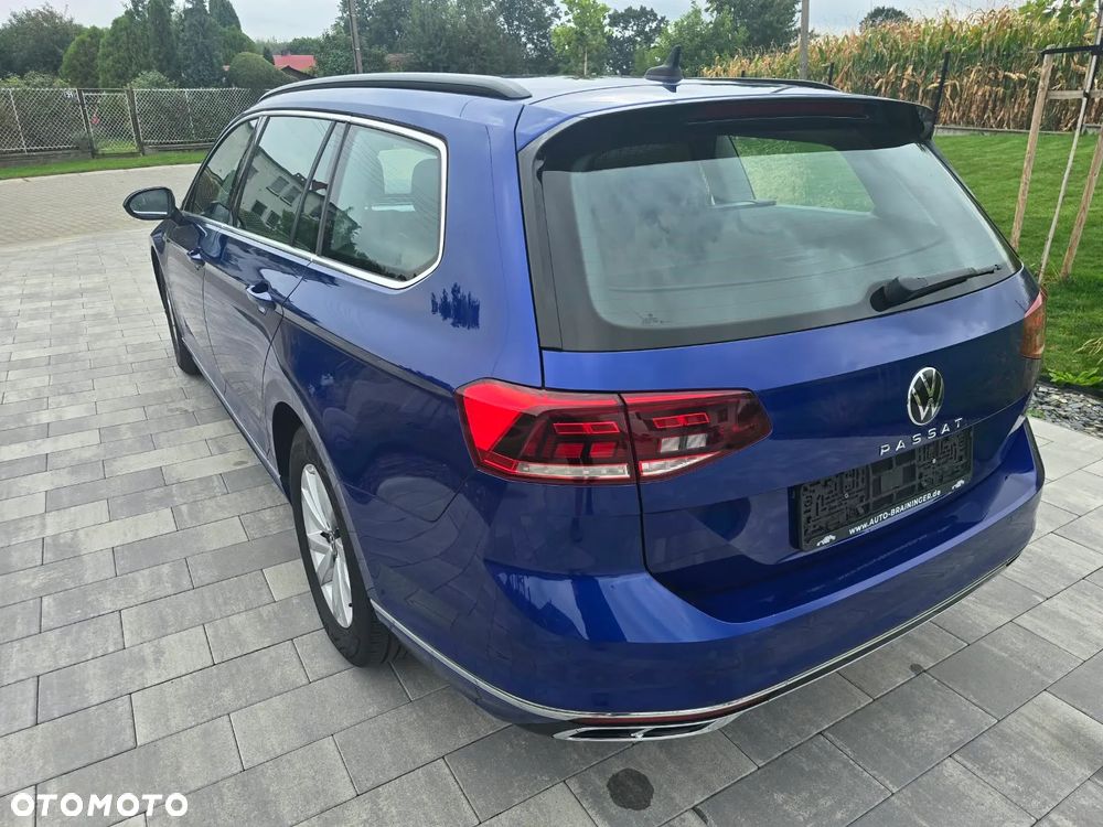 Volkswagen Passat 2.0 TDI SCR DSG Elegance - 13