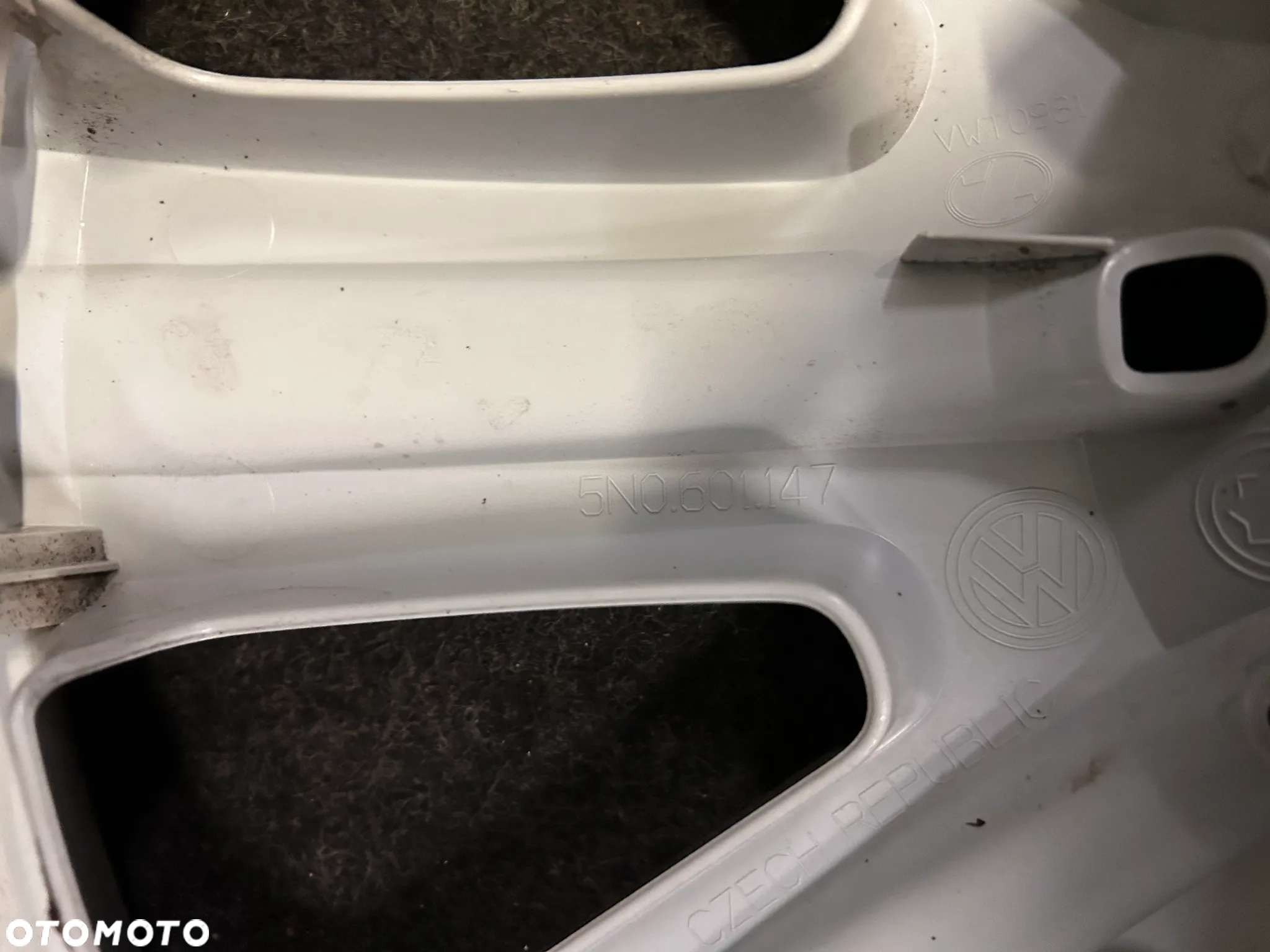 Oryginalne kołpaki VW Tiguan 16 cali 4szt. Ładne! - 4