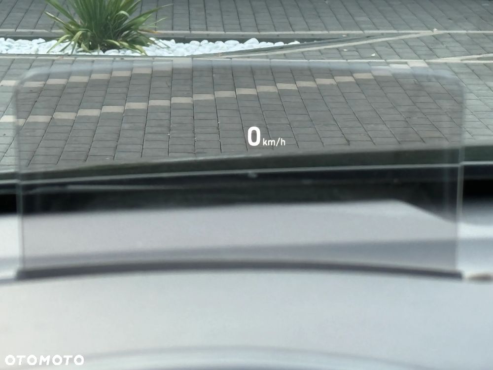 Hyundai Kona 1.6 T-GDI Premium DCT - 28