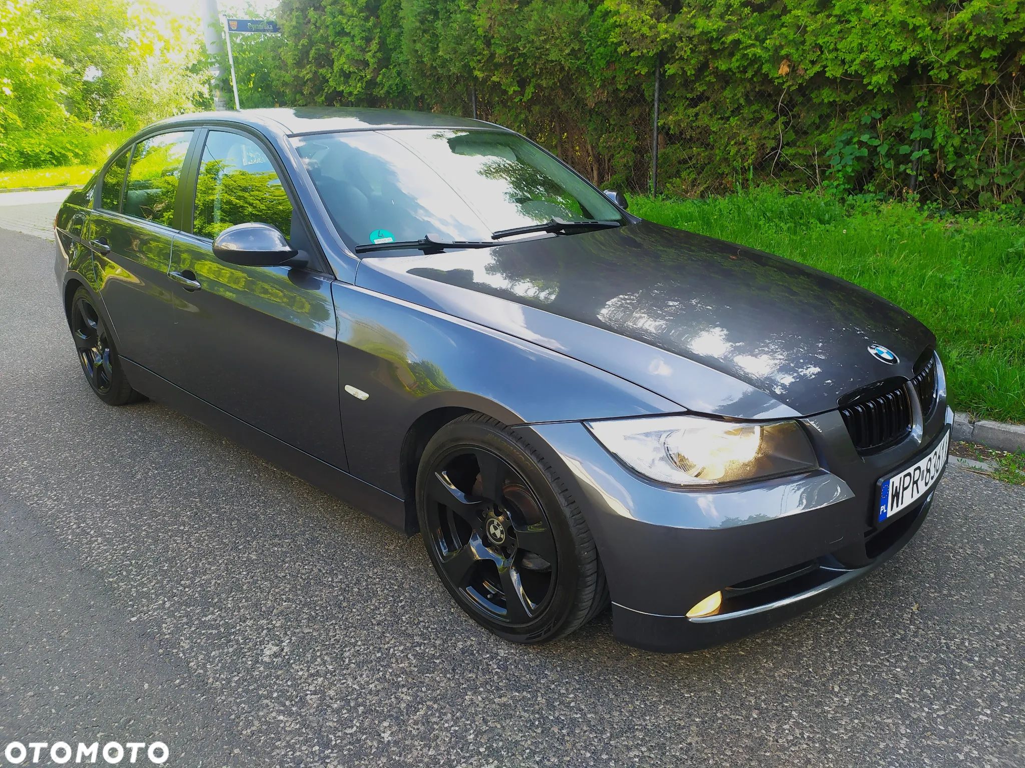 BMW Seria 3 320i - 1