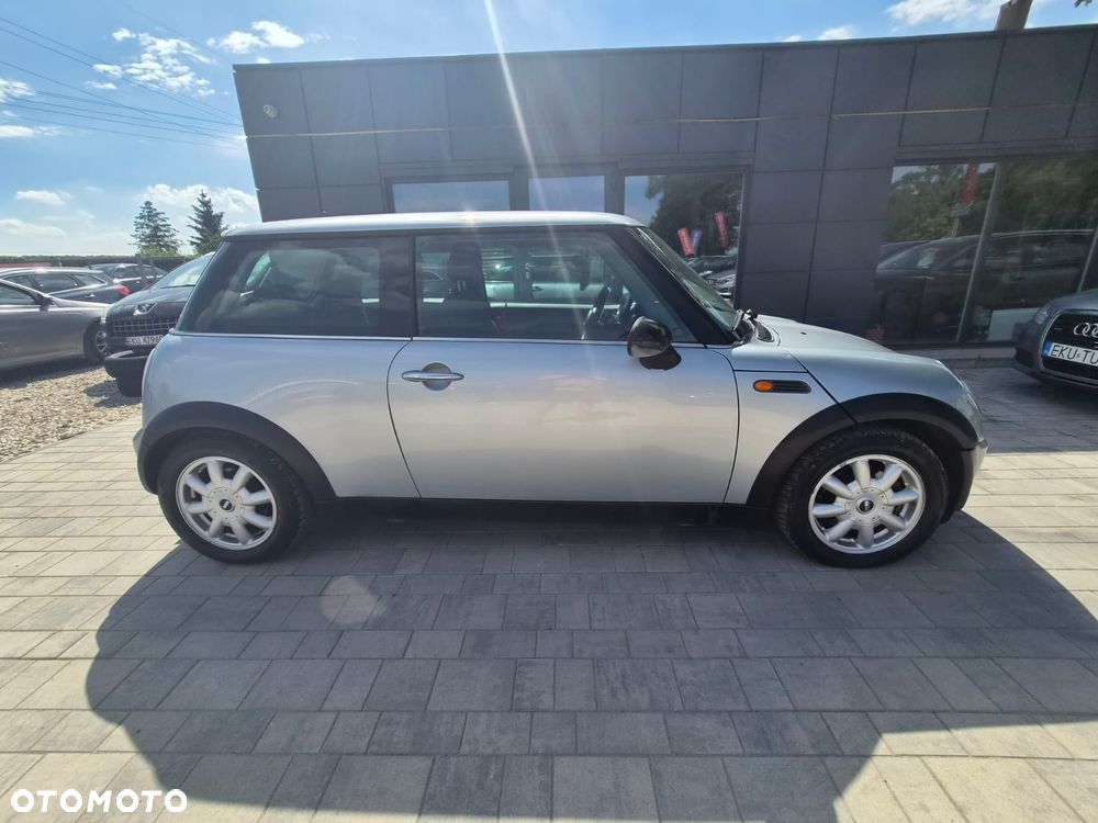 MINI Cooper Standard - 9