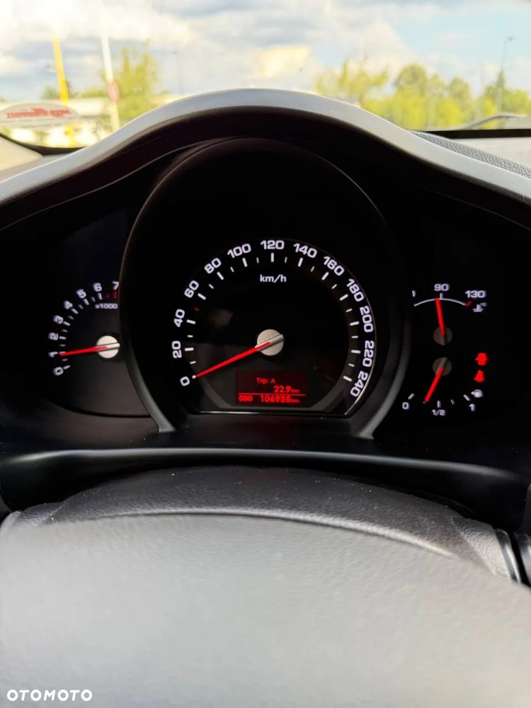 Kia Sportage - 14