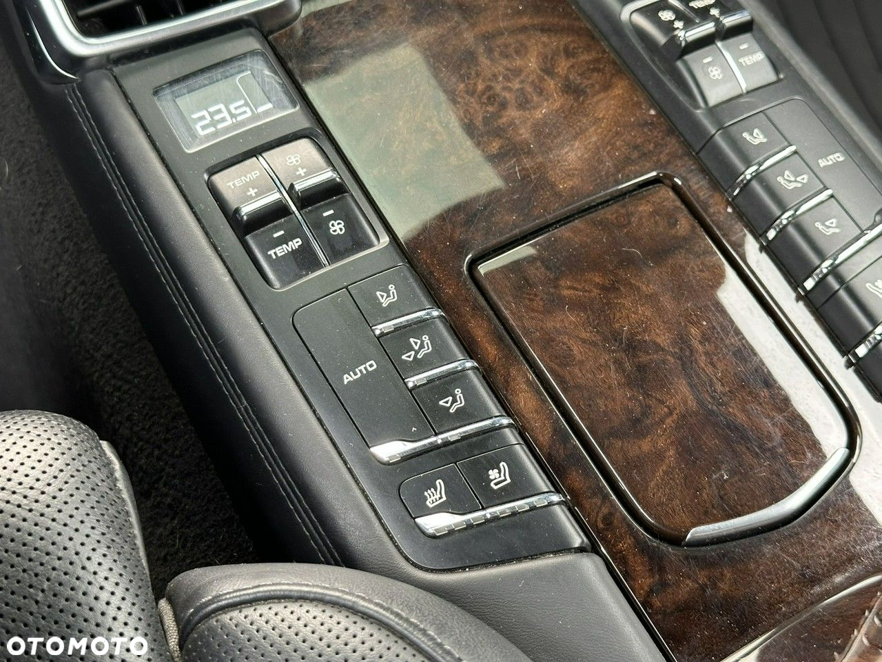 Porsche Panamera Turbo Executive - 31