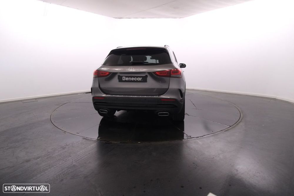 Mercedes-Benz GLA 180 d AMG Line - 6