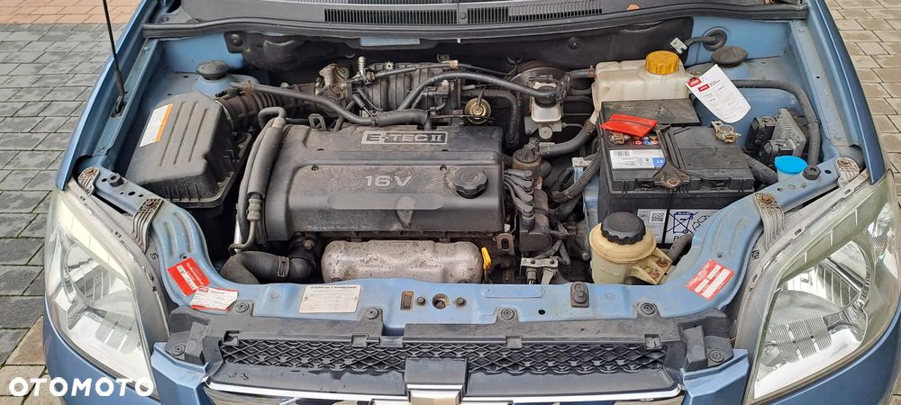 Chevrolet Aveo - 16