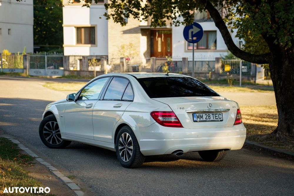 Mercedes-Benz C 220 CDI - 2