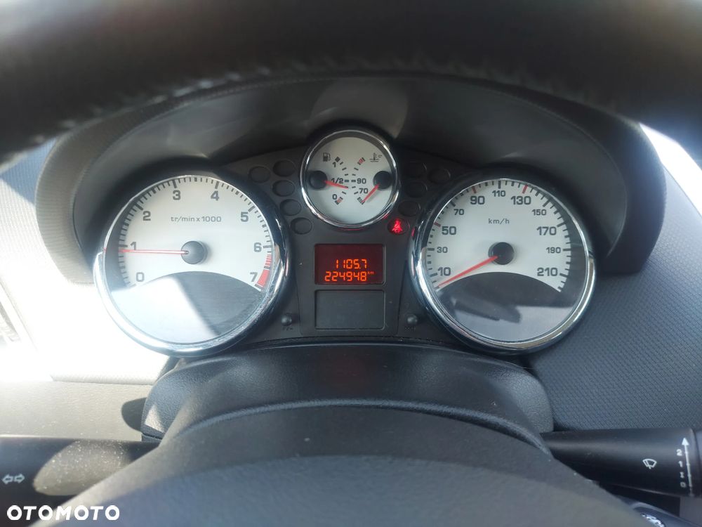 Peugeot 207 - 5