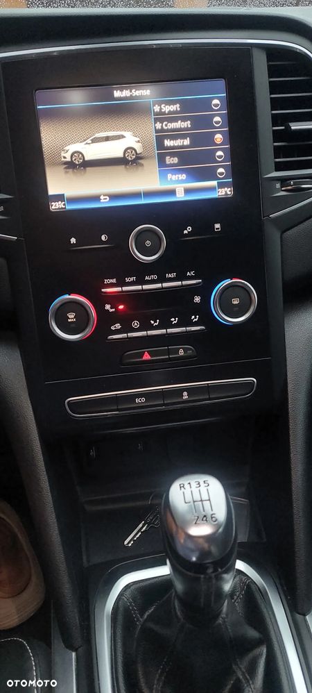 Renault Megane ENERGY TCe 130 LIMITED - 8