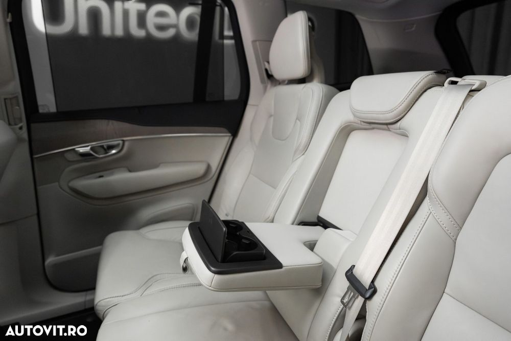 Volvo XC 90 - 36
