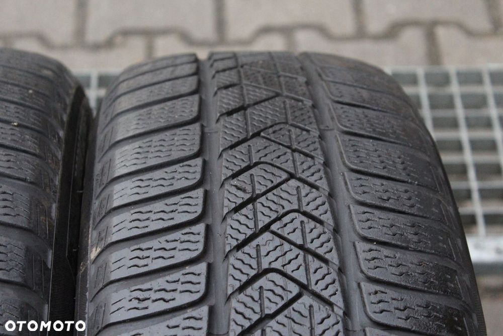 2x 225/60R18 PIRELLI SOTTOZERO 3  104H 17r 6mm - 3
