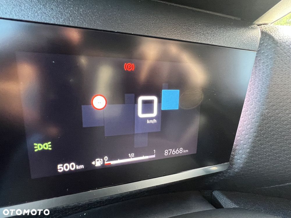 Citroën C4 1.2 PureTech Max S&S - 22