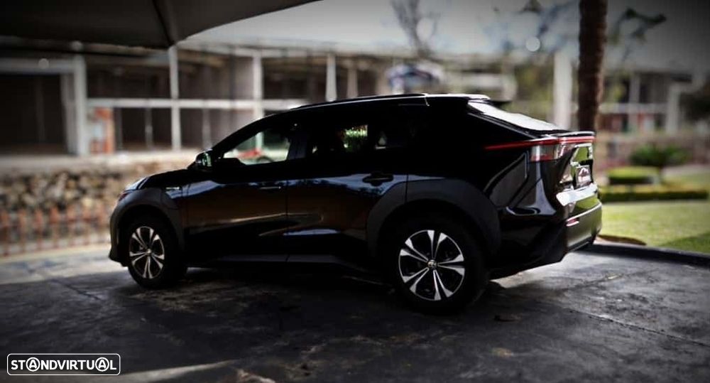 Toyota bZ4X 71,4 kWh Premium - 6