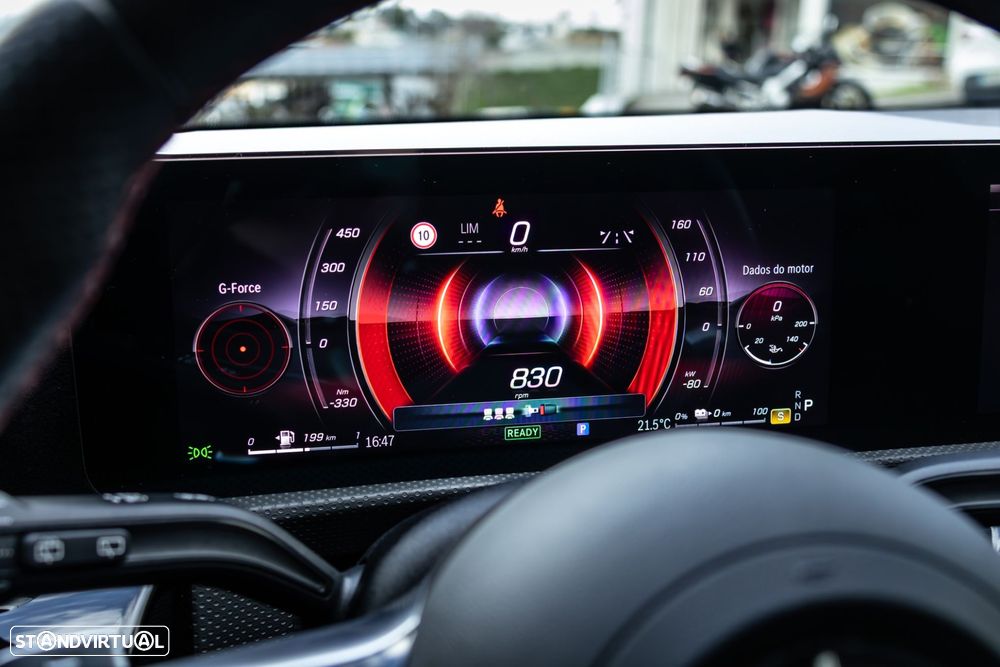 Mercedes-Benz A 250 - 21