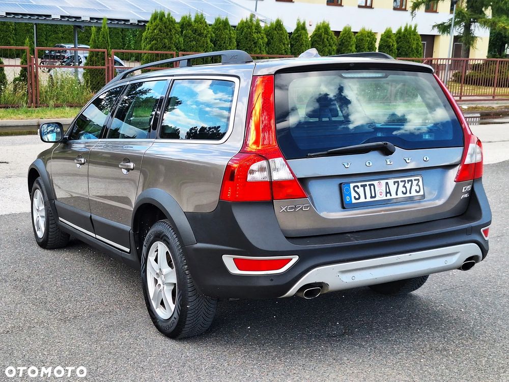 Volvo XC 70 D5 AWD Kinetic - 18