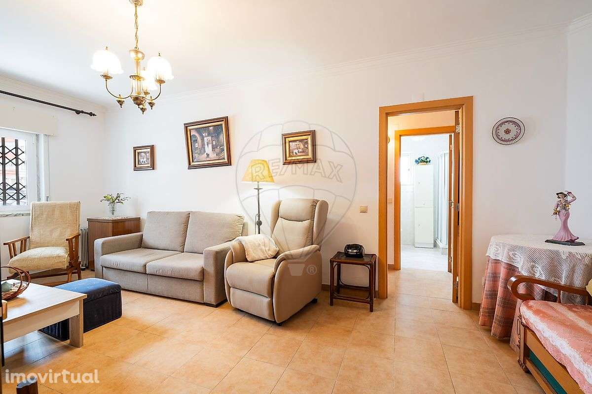 Apartamento T1 para venda - Grande imagem: 2/12