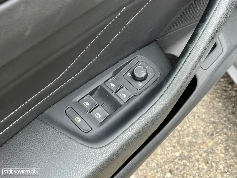 VW Arteon 2.0 TDI Elegance DSG - 22