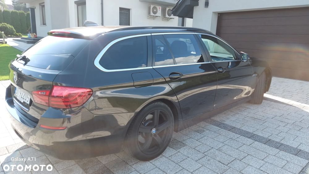 BMW Seria 5 520d Luxury Line - 4