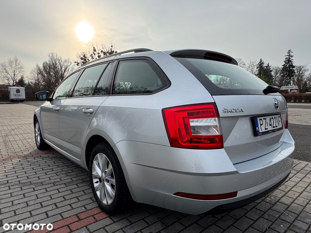 Skoda Octavia 2.0 TDI SCR Ambition - 7