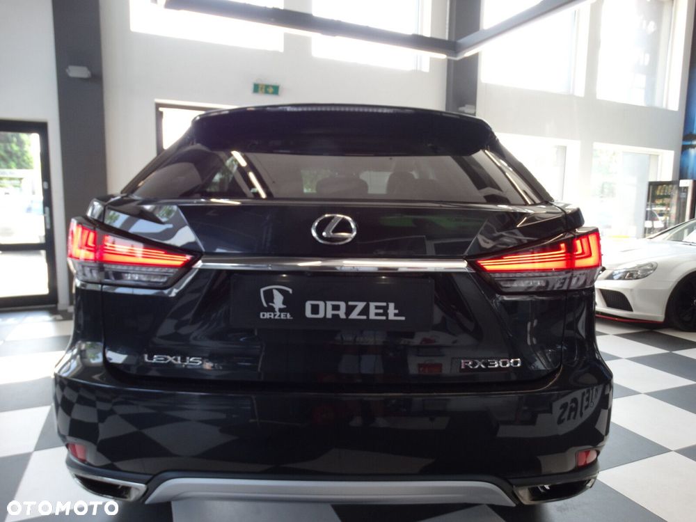 Lexus RX - 4