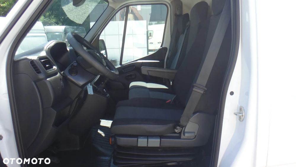 Renault Master - 11
