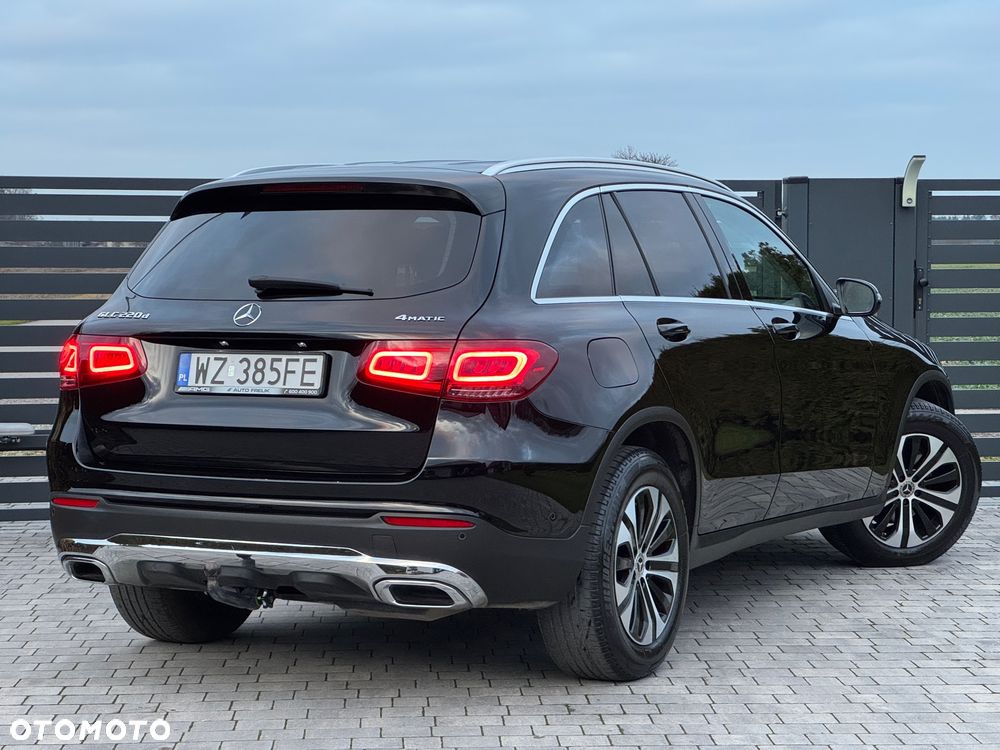 Mercedes-Benz GLC - 3