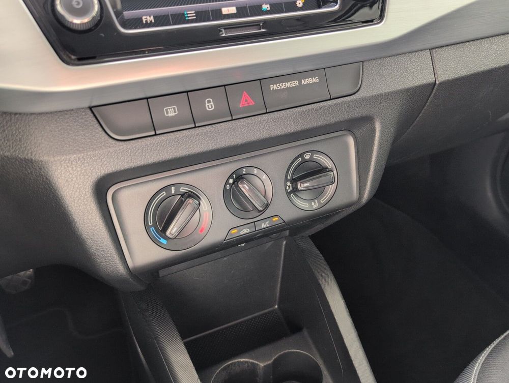 Skoda Fabia 1.0 TSI Ambition - 21
