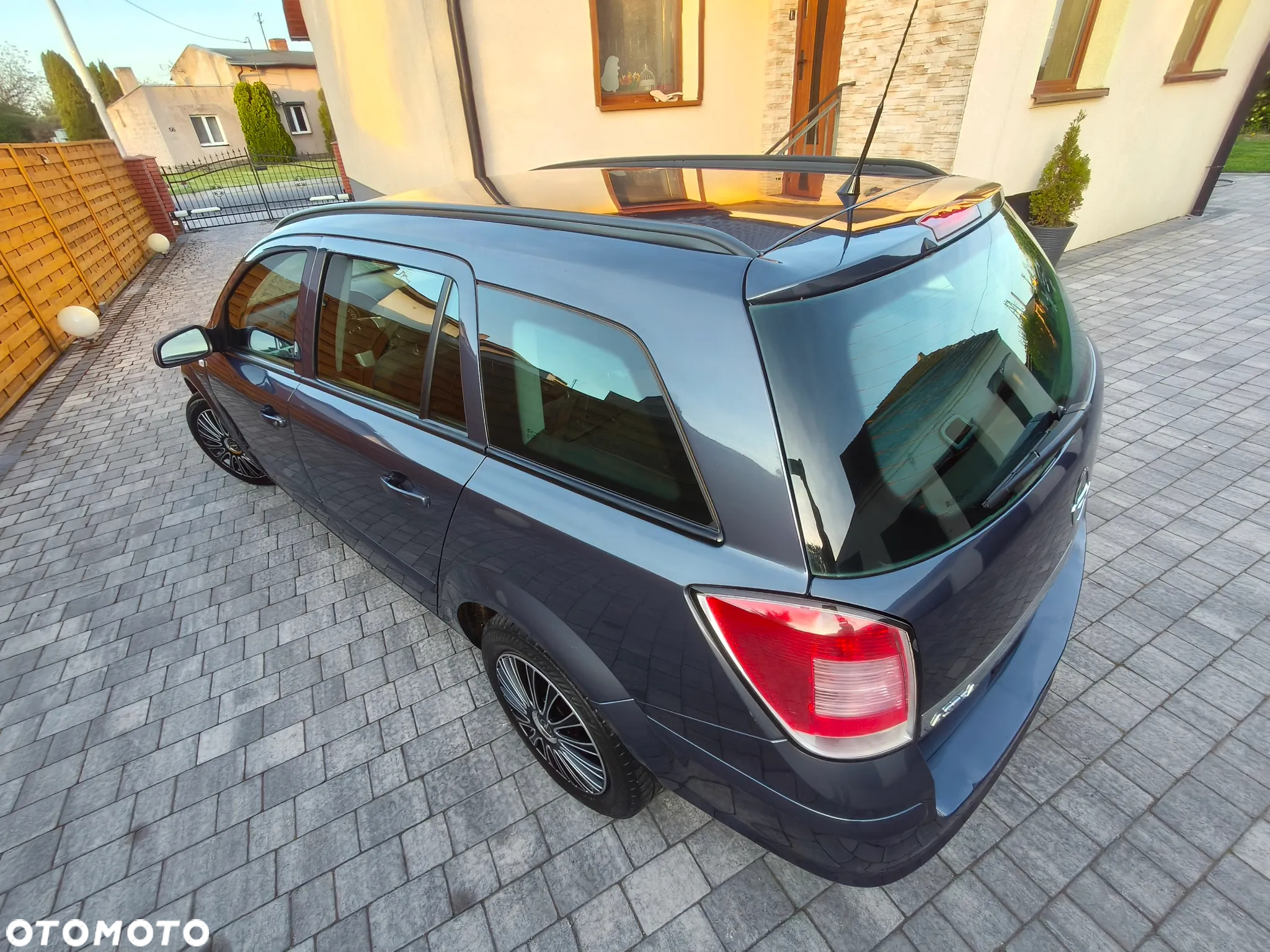 Opel Astra 1.6 Active - 3