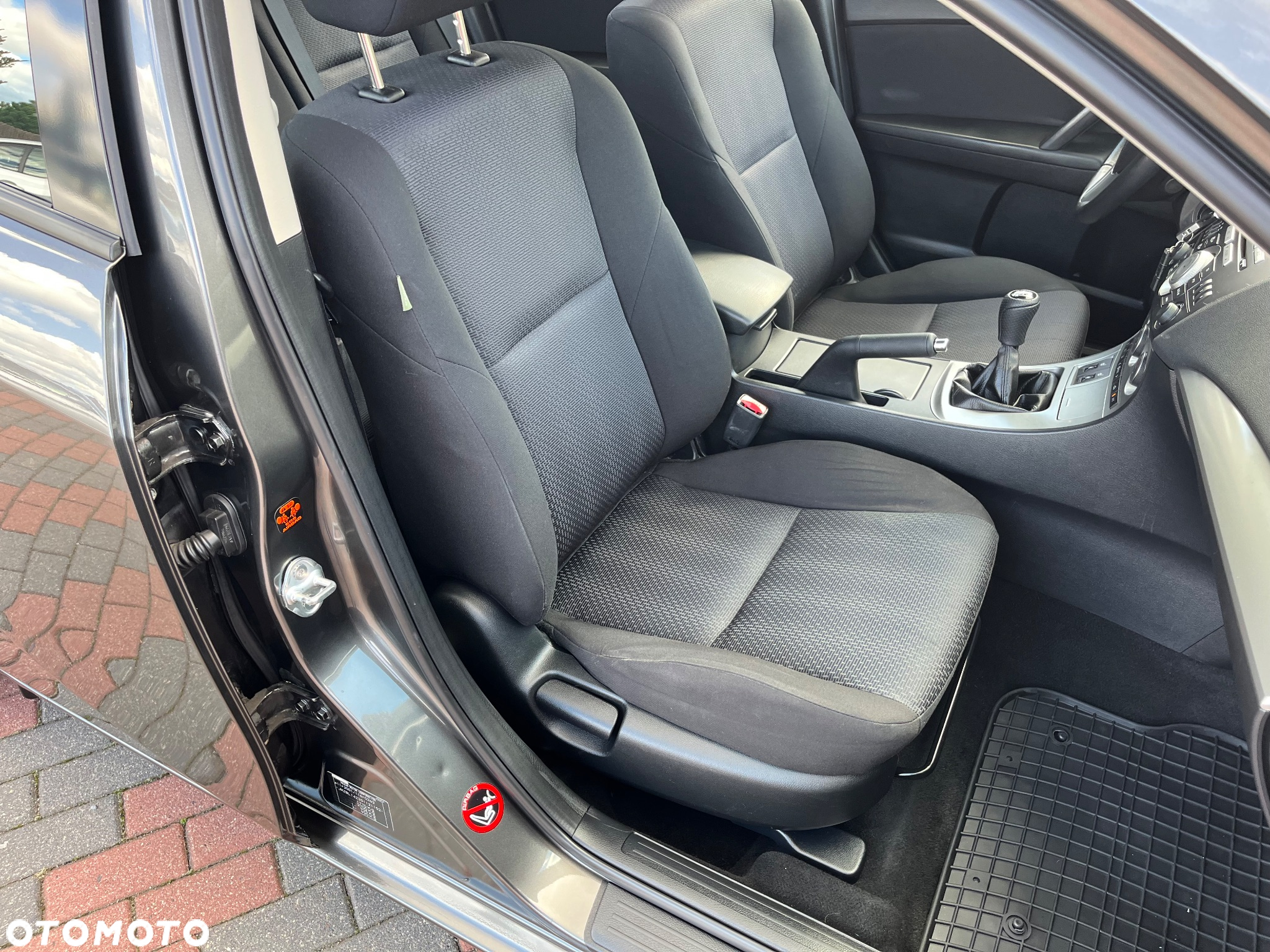 Mazda 3 1.6 Sport Active - 24