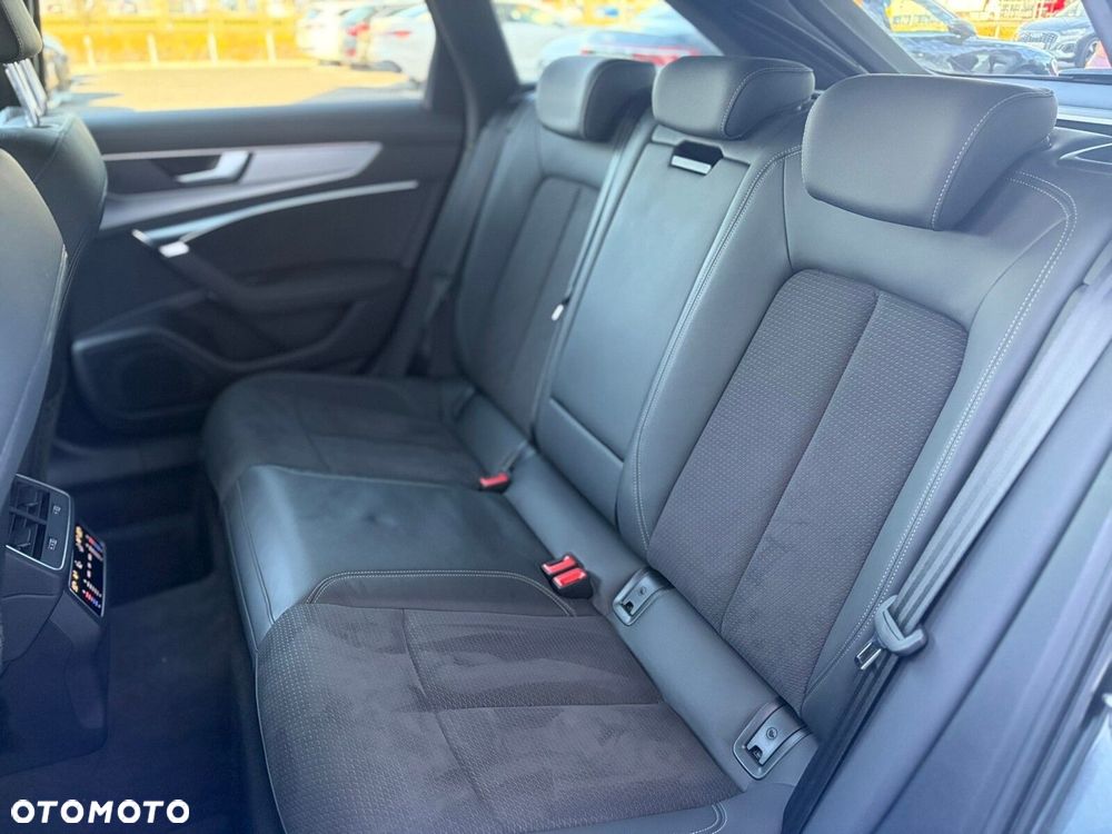 Audi A6 Avant - 10