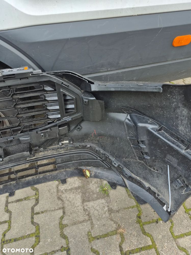 Ford Transit Custom MK2 zderzak przedni. - 16
