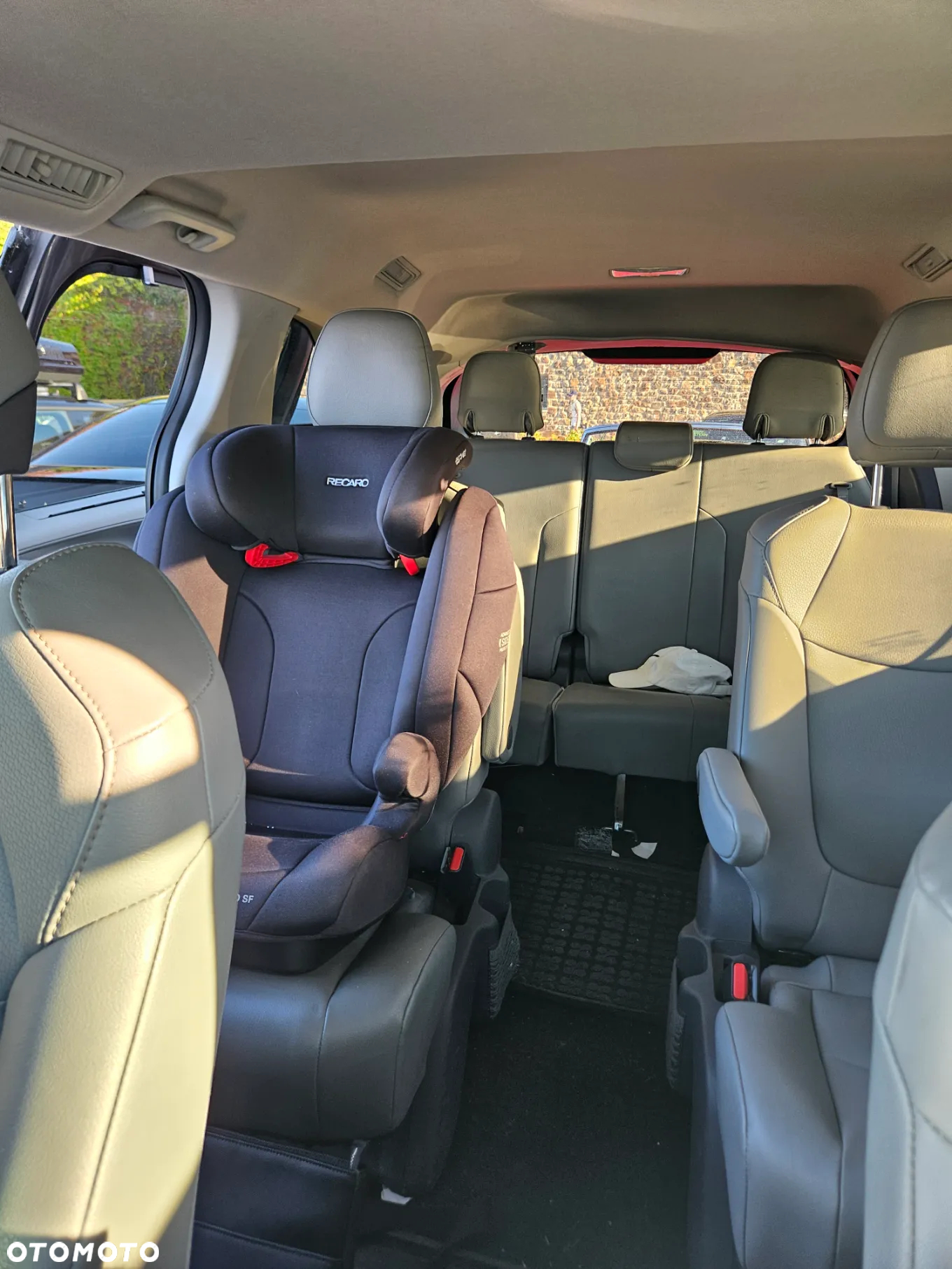 Toyota Sienna - 17
