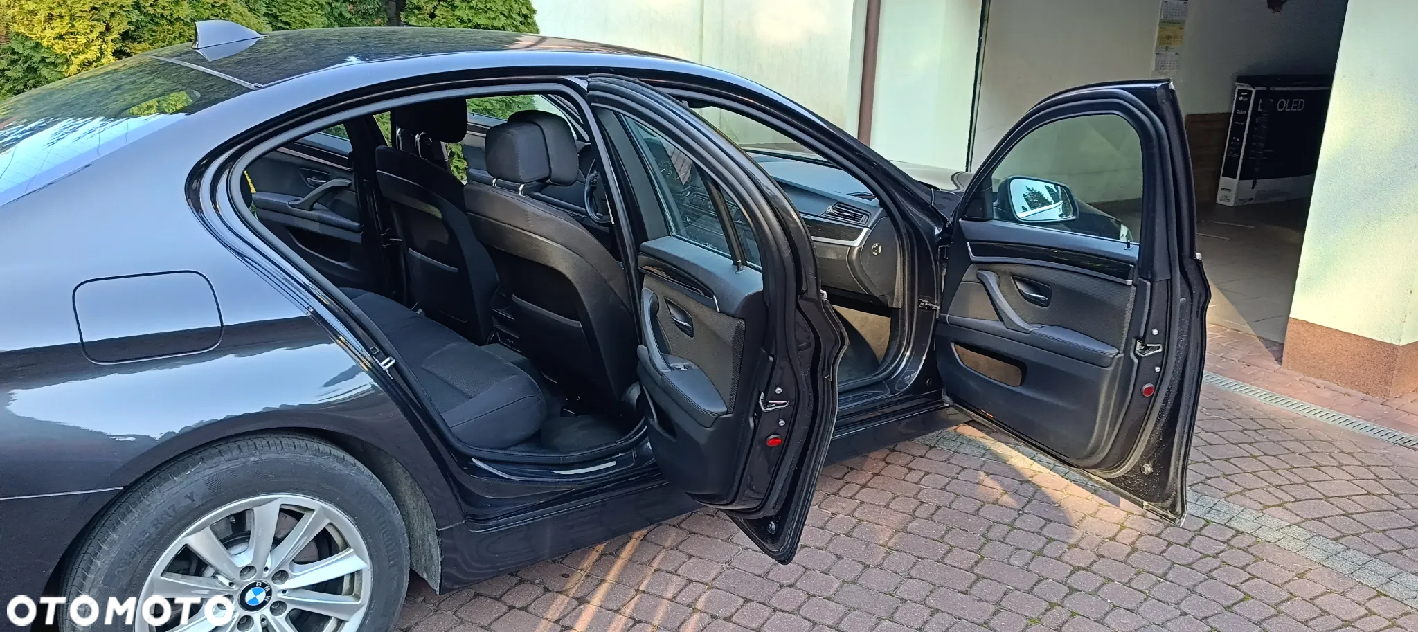 BMW Seria 5 520d - 10