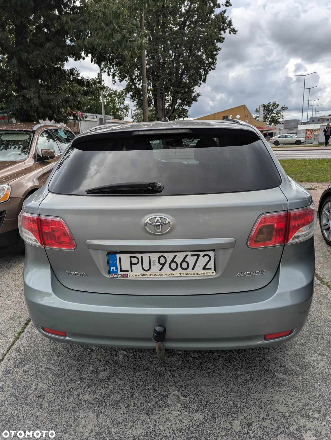 Toyota Avensis - 12