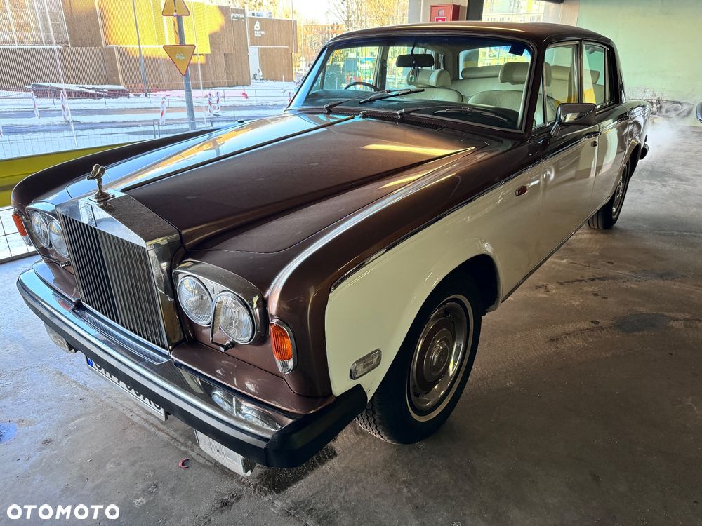 Rolls-Royce Silver Shadow - 25