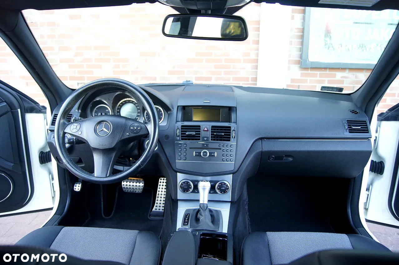 Mercedes-Benz Klasa C 180 T Kompressor Automatik Avantgarde - 15
