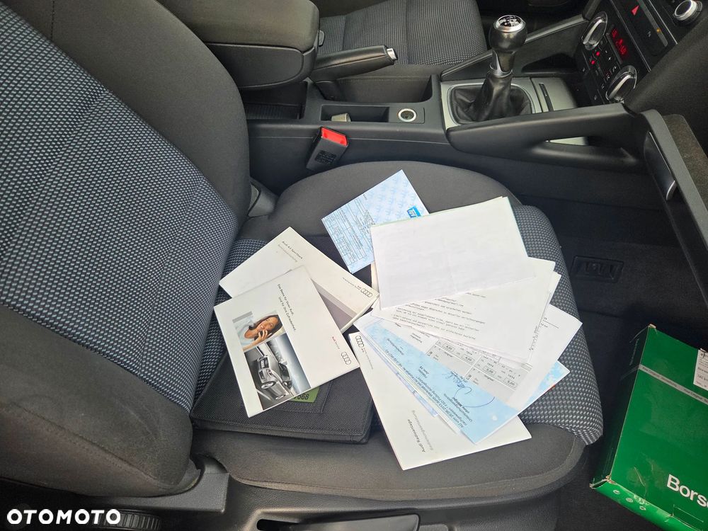 Audi A3 Sportback 1.8 TFSI Quattro Ambiente - 15
