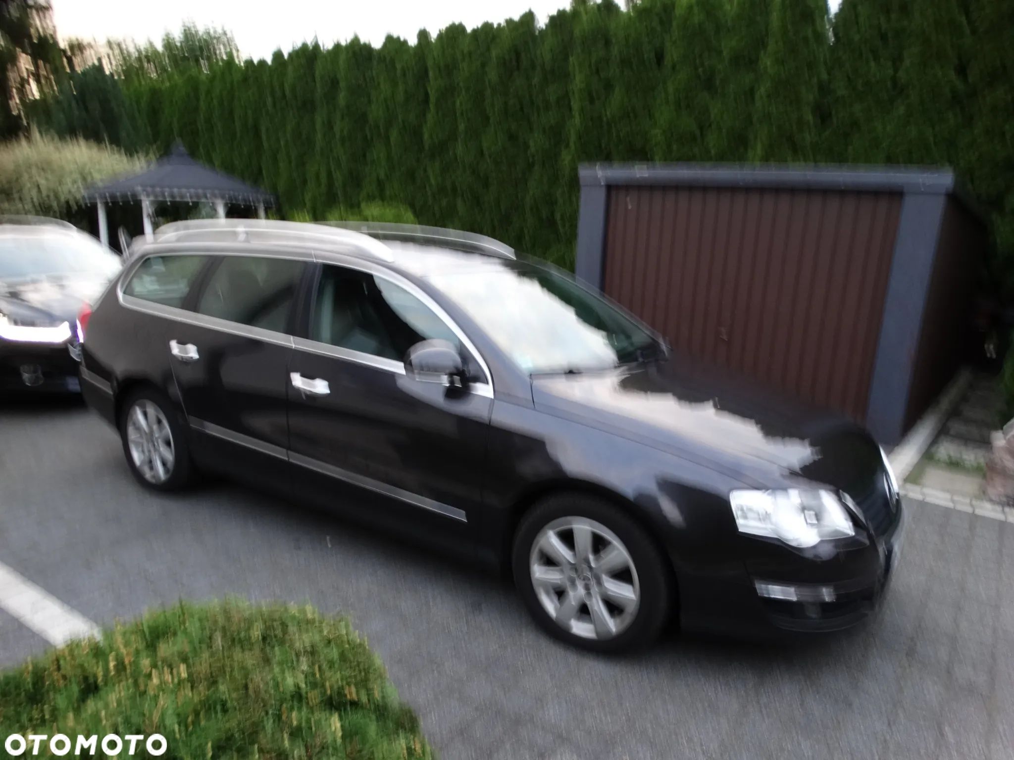 Volkswagen Passat - 1