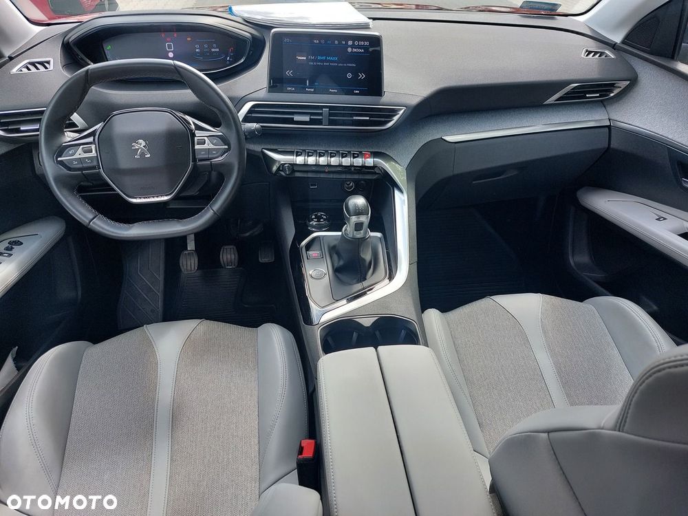 Peugeot 3008 1.2 PureTech Access S&S - 17