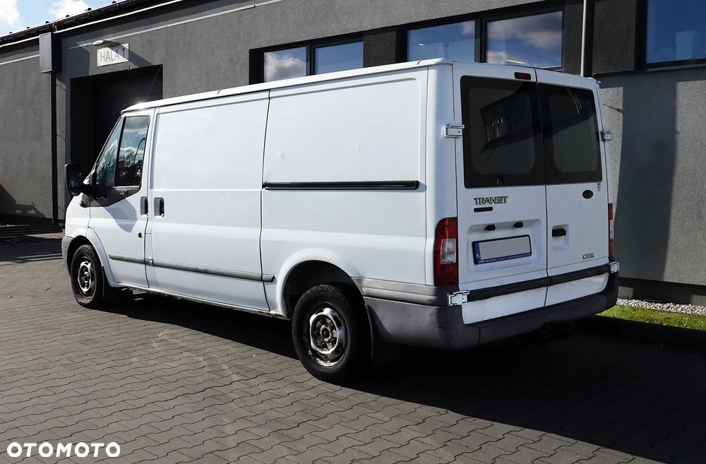 Ford Transit - 4