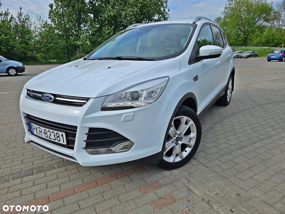 Ford Kuga 1.6 EcoBoost 2x4 Titanium - 22