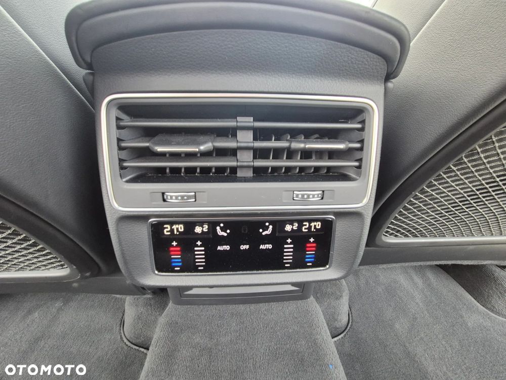 Audi SQ7 4.0 TDI Quattro Tiptronic - 24
