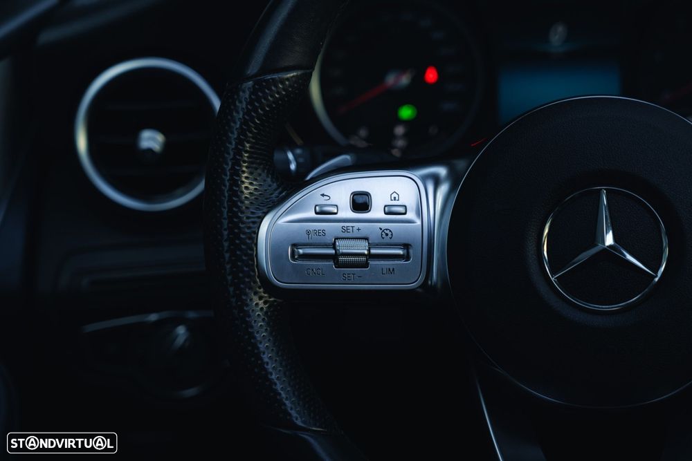 Mercedes-Benz GLC 220 d 4Matic 9G-TRONIC AMG Line - 21