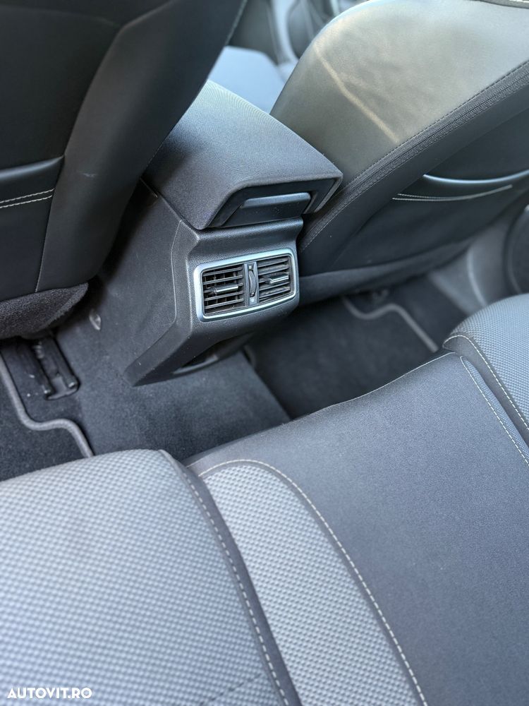 Renault Megane BLUE dCi 115 EDC BUSINESS EDITION - 17