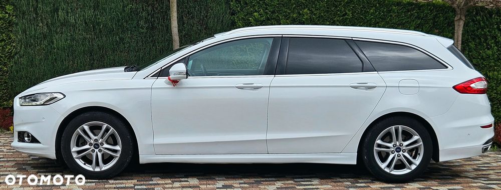 Ford Mondeo 2.0 TDCi Titanium 4WD PowerShift - 13