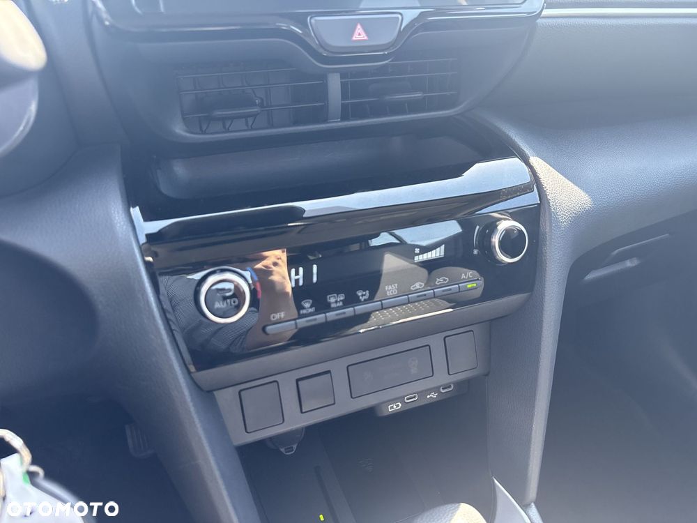 Toyota Yaris Cross Hybrid 1.5 Comfort - 16