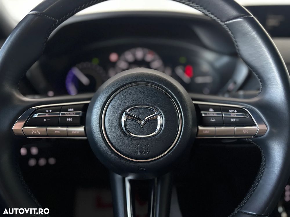 Mazda MX-3 ver-e--skyactiv-ad-vantage - 14